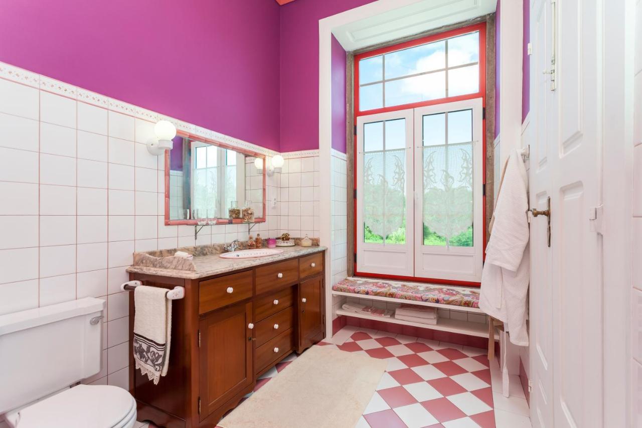Vintage Balcony Guesthouse Ovar Exterior photo